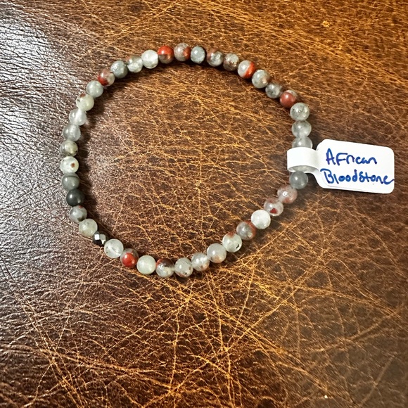 Hand crafted Natural African Bloodstone stretch Beaded Bracelet - Picture 1 of 6